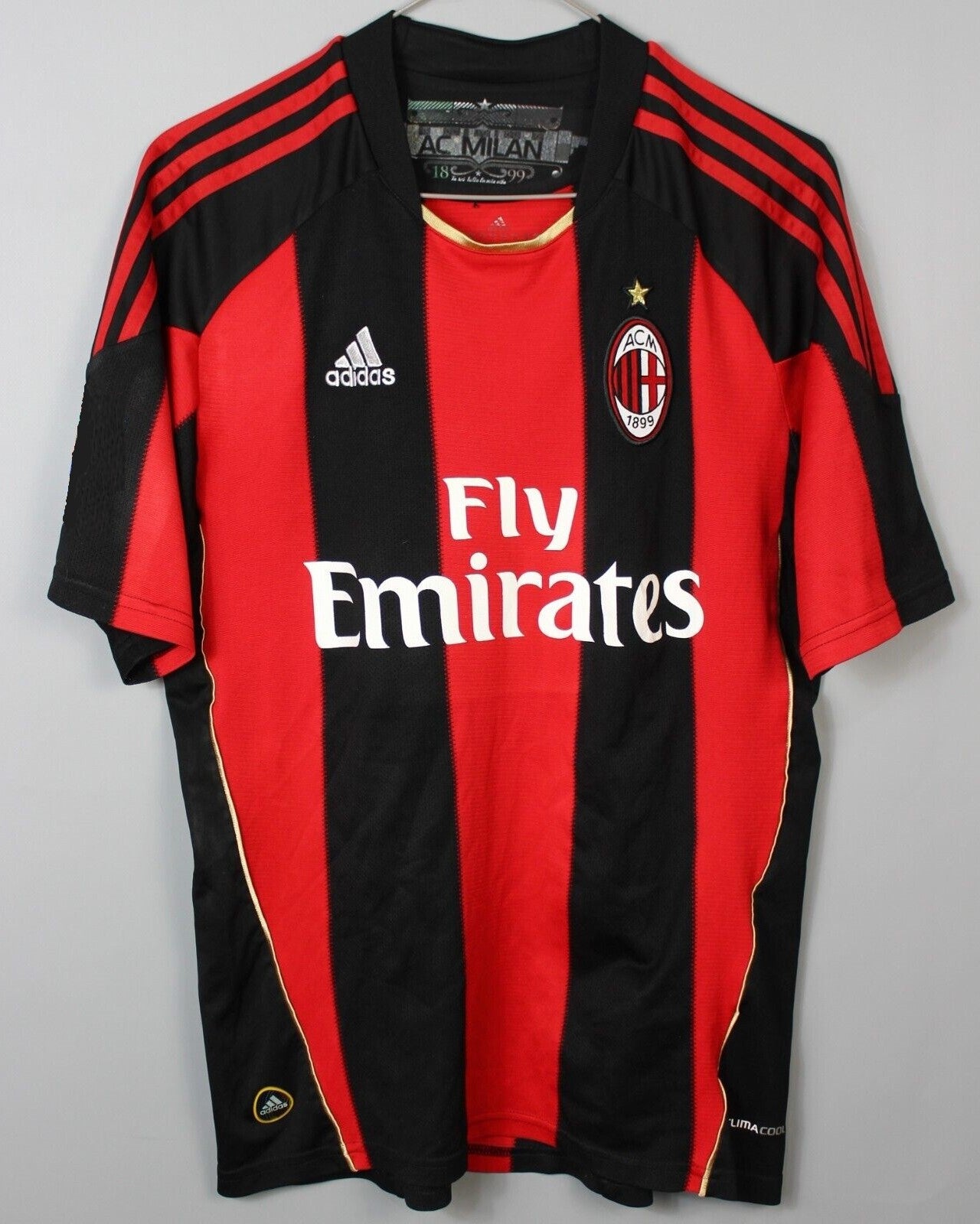 Camiseta Retro IBRAHIMOVIC ZLATAN 2010-11 AC Milan
