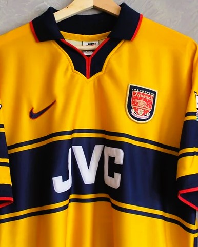 Camiseta Retro BERGKAMP DENNIS 1998-99 Arsenal