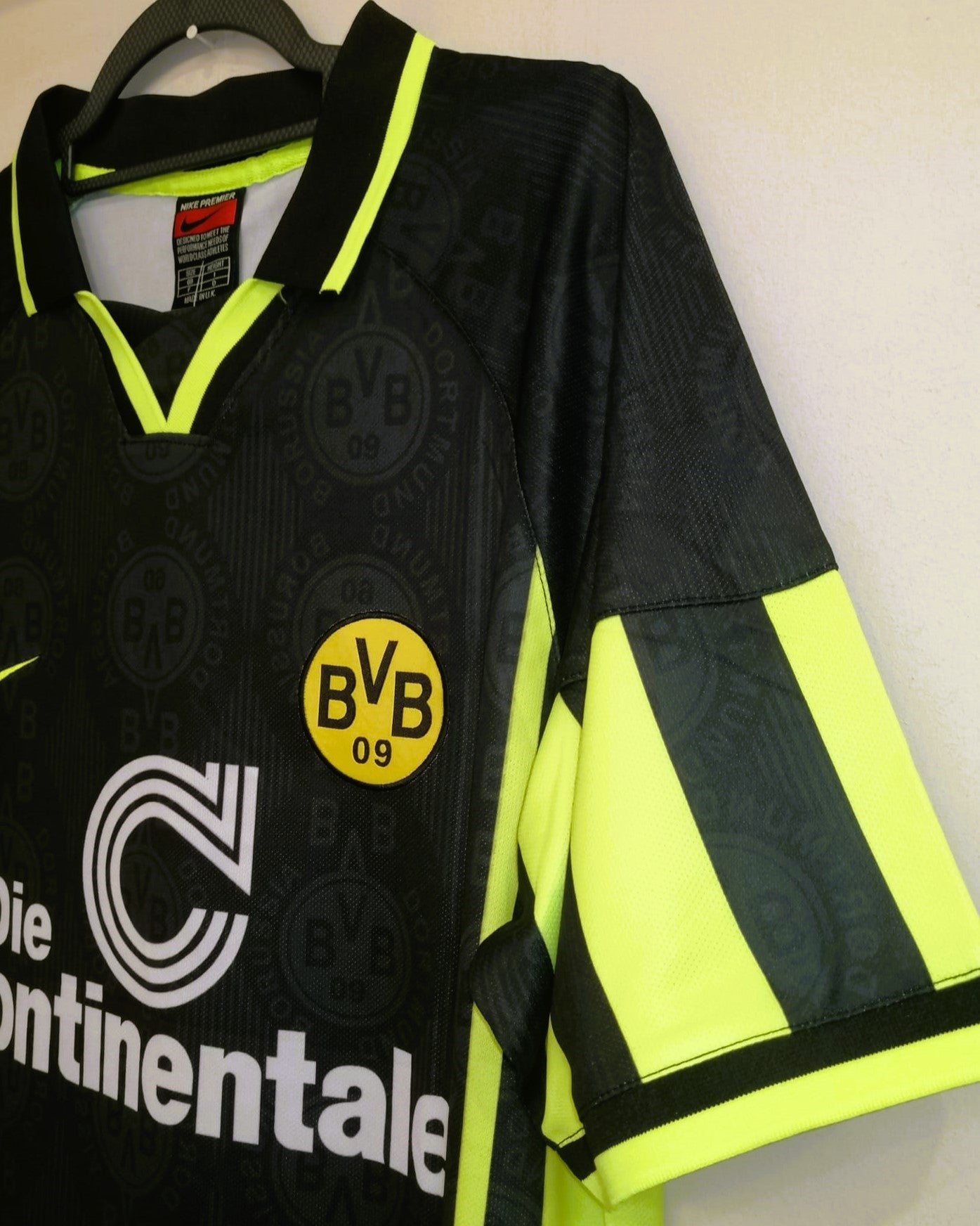 Camiseta Retro RIEDLE KARL HEINZ 1996-97 Borussia Dortmund