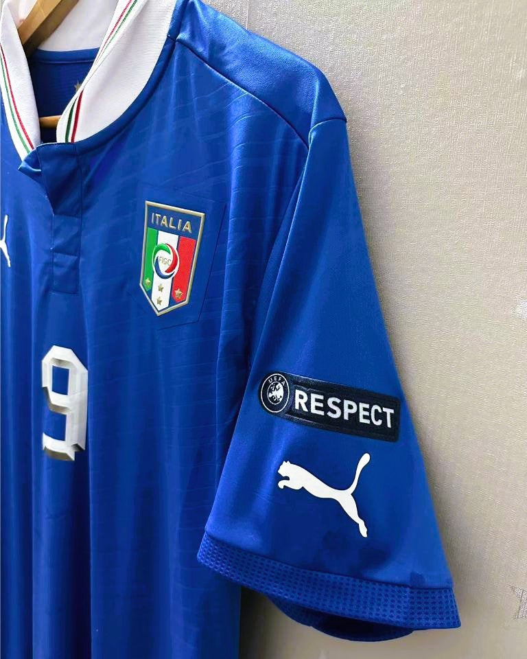 Camiseta Retro BALOTELLI MARIO 2012-13 Italia