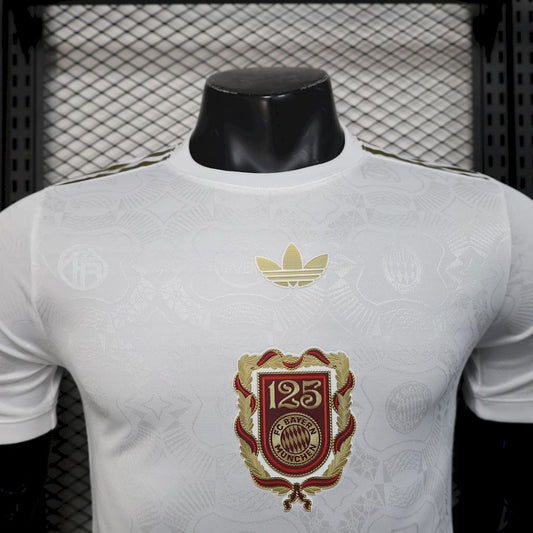 Camiseta Bayern Munich Versión Jugador 125 Aniversario