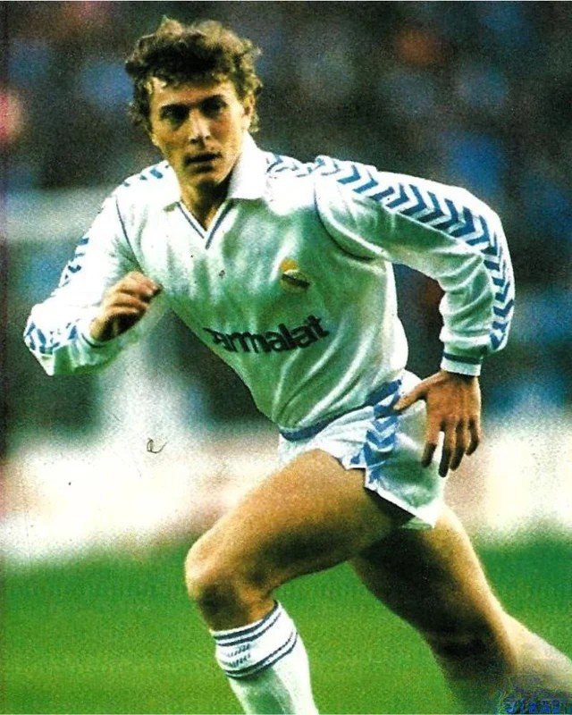 Camiseta Retro EMILIO BUTRAGUEÑO 1988-89 Real Madrid