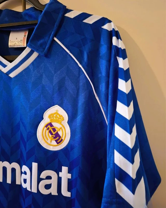 Camiseta Retro EMILIO BUTRAGUEÑO 1987-88 Real Madrid