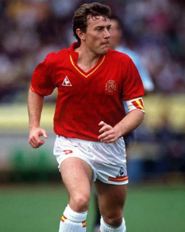 Camiseta Retro EMILIO BUTRAGUEÑO 1990-91 España