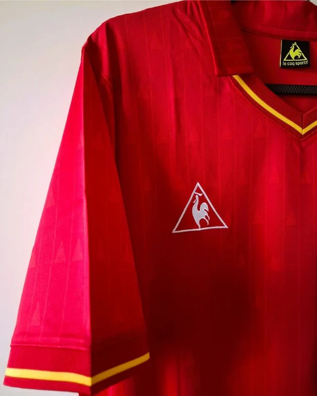 Camiseta Retro EMILIO BUTRAGUEÑO 1990-91 España