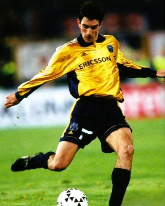 Camiseta Retro ROBERT PIRES 1998-99 Olympique de Marsella