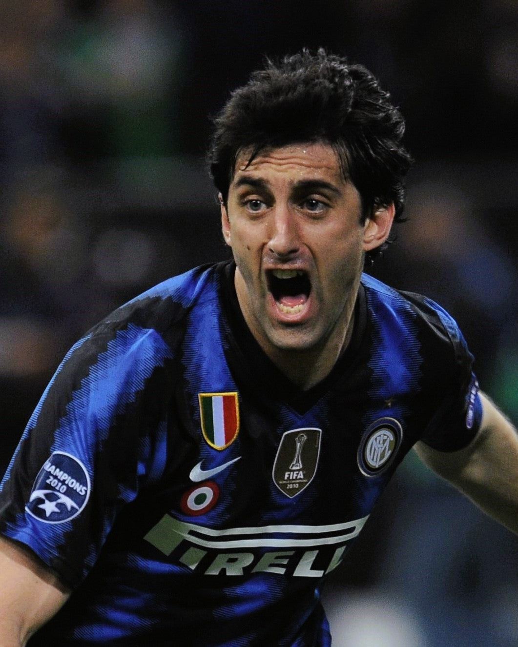 Camiseta Retro MILITO DIEGO 2010-11 Inter de Milan