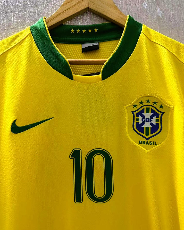 Camiseta Retro RONALDINHO 2006-07 Brasil