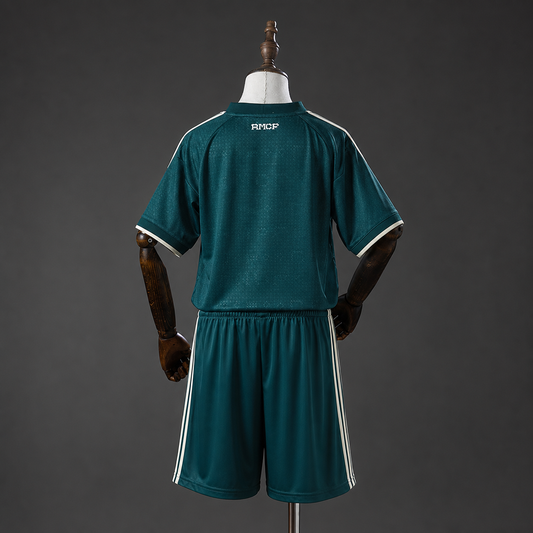 Camiseta Real Madrid 2026/27 – Segunda Equipación Versión Niño