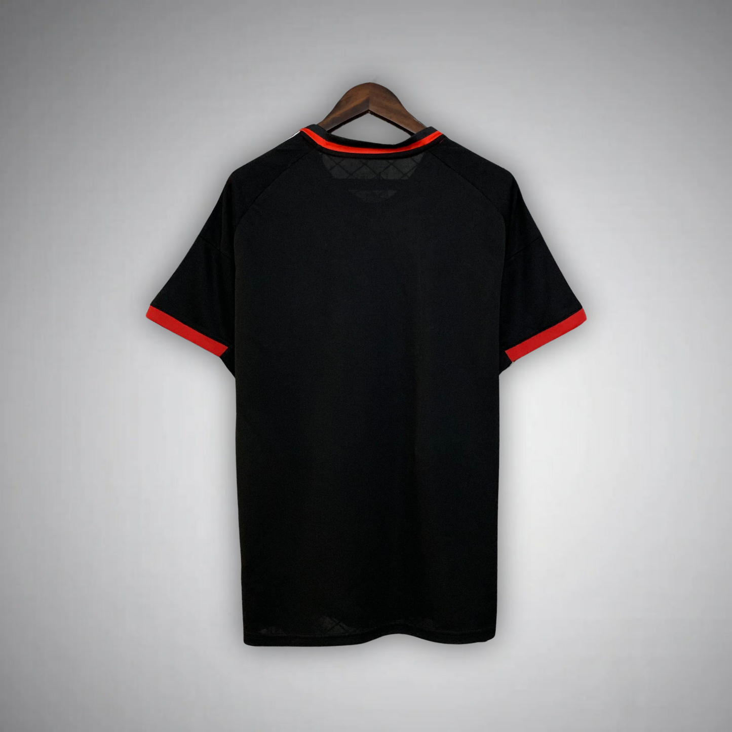 Camiseta Real Madrid "Red Kingsnake" Ed. Especial