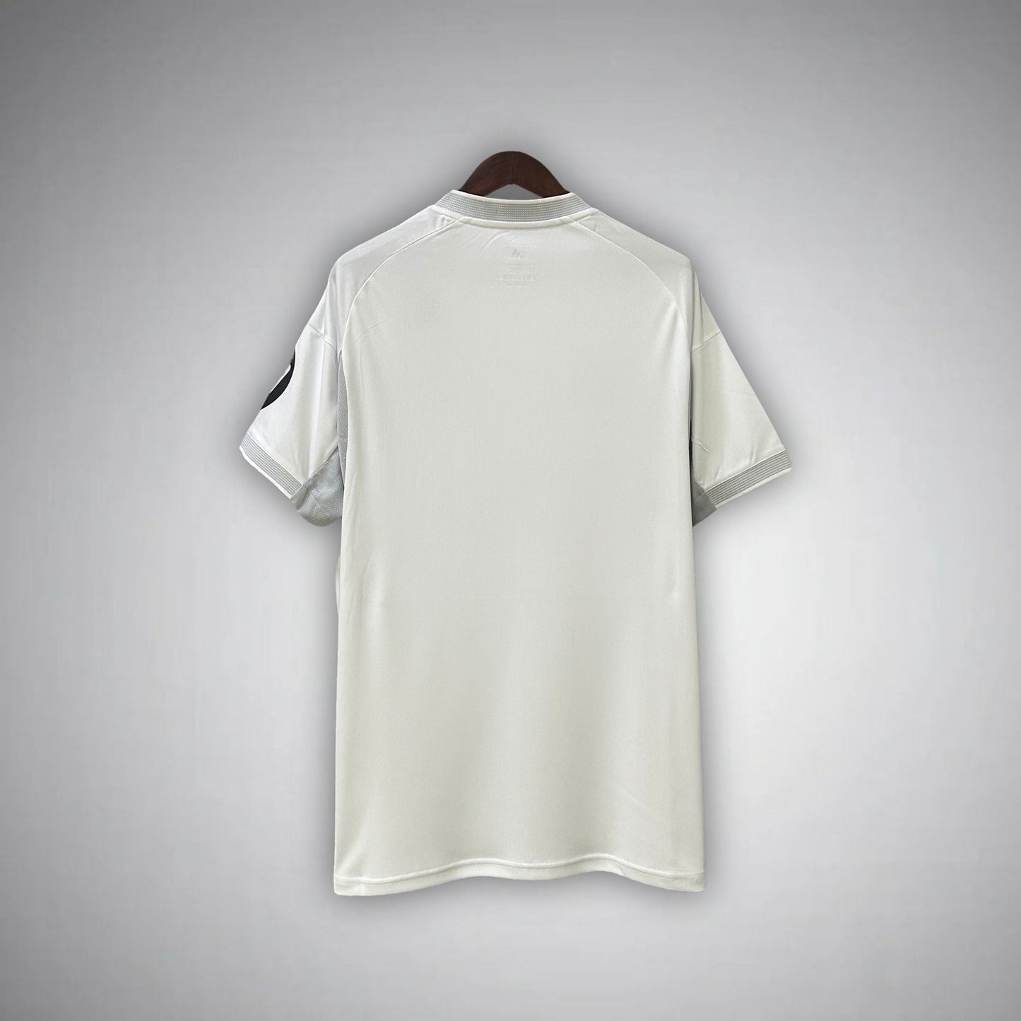 Camiseta Real Madrid Local 2025/26