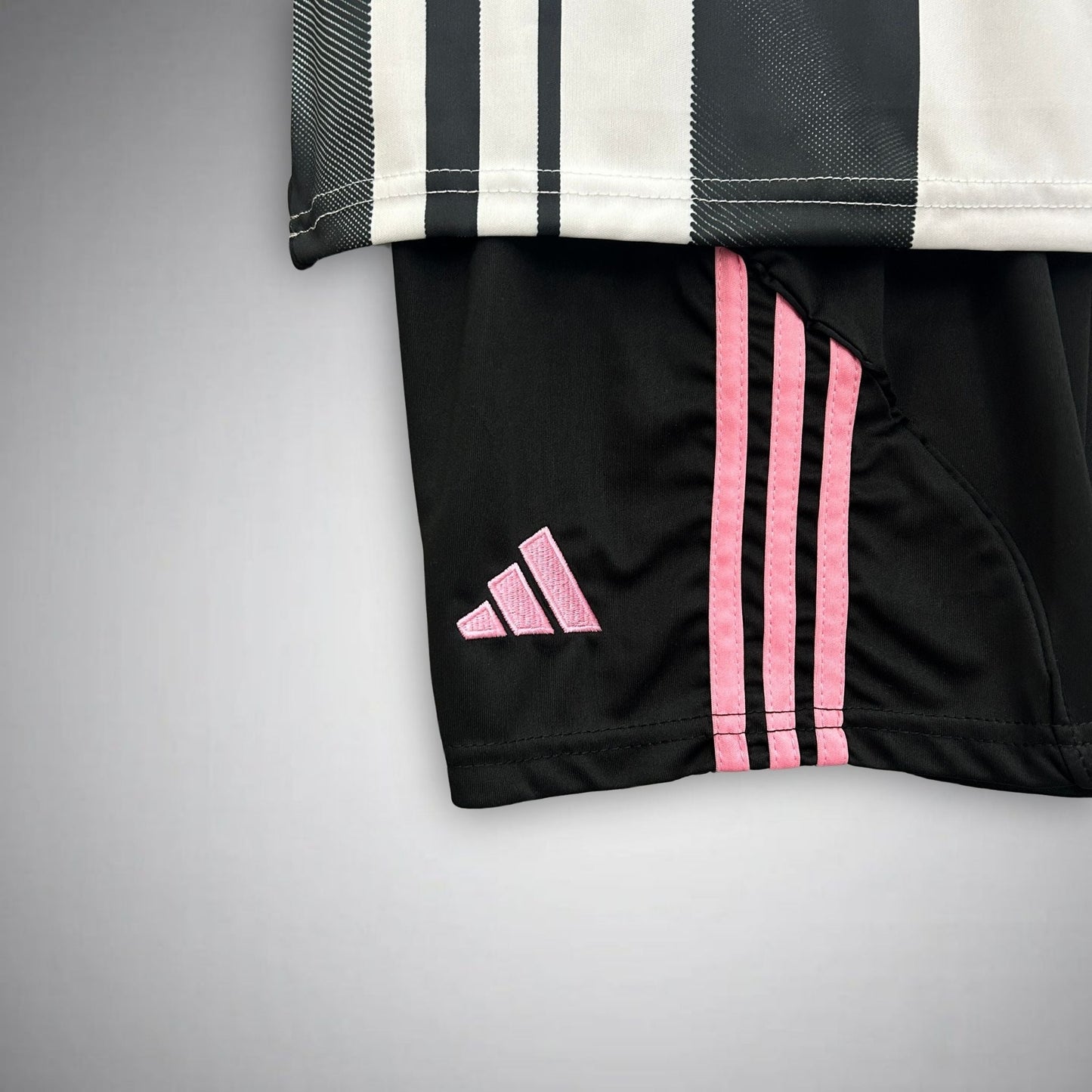 Camiseta Juventus Local Niños 2025/26