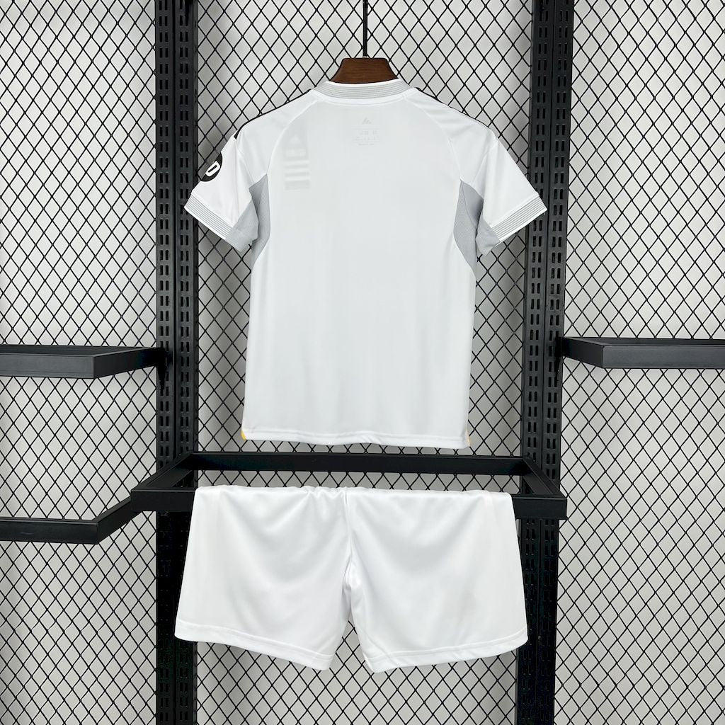 Kit Niño Real Madrid 25/26