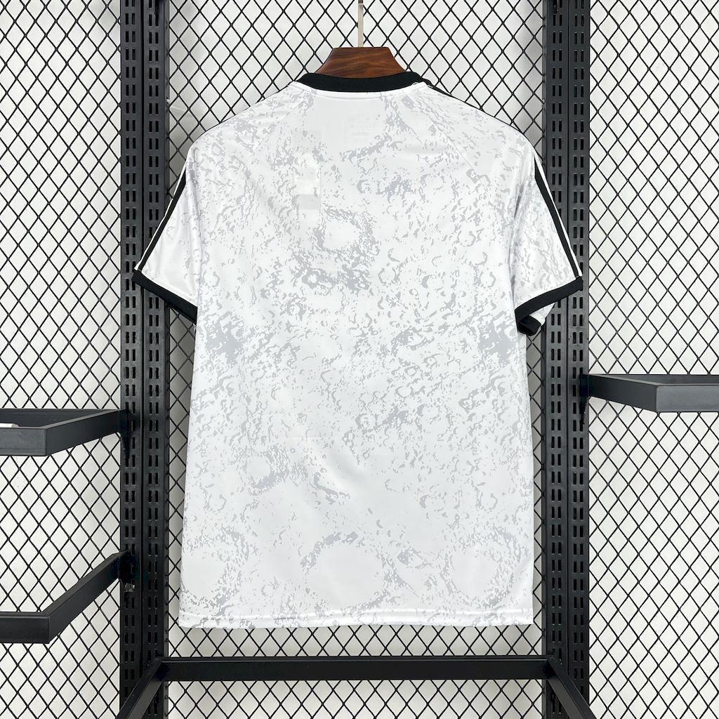 Camiseta Juventus Edición Especial Nassa 25/26