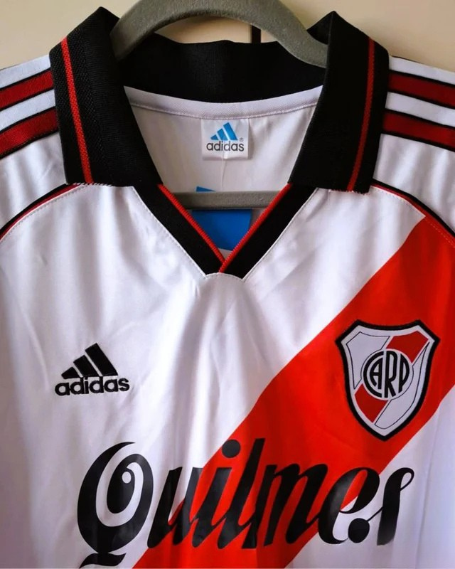 Camiseta Retro PABLO AIMAR 2000-01 River Plate