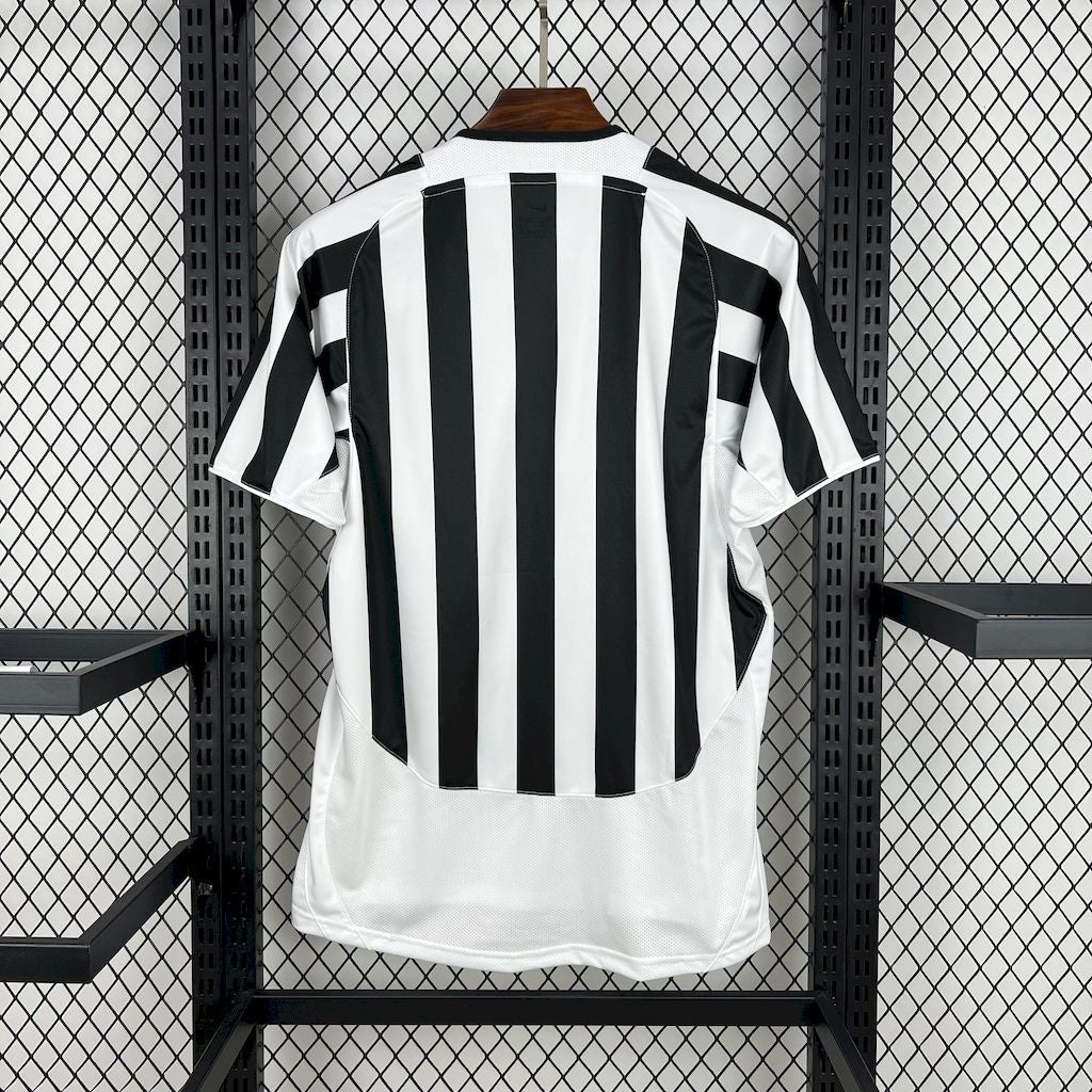 Camiseta Retro Juventus 02/03