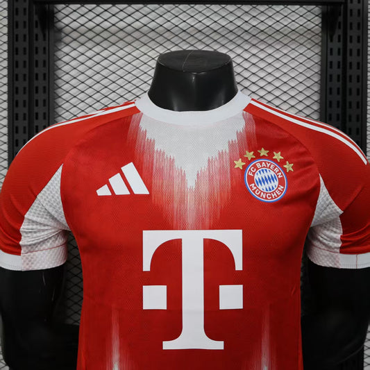 Camiseta Local Bayern Munich Versión Jugador 25/26