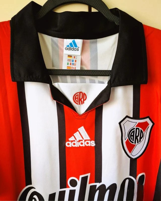 Camiseta Retro PABLO AIMAR 1999-00 River Plate