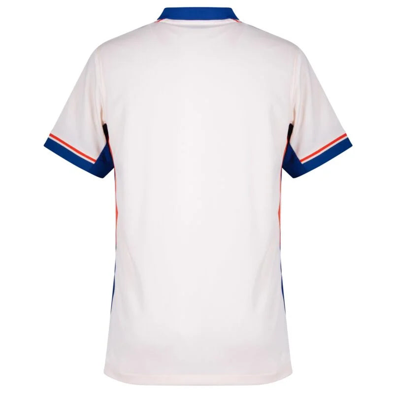 Camiseta Chelsea alternativa 2024/2025 vista sobre fondo blanco
