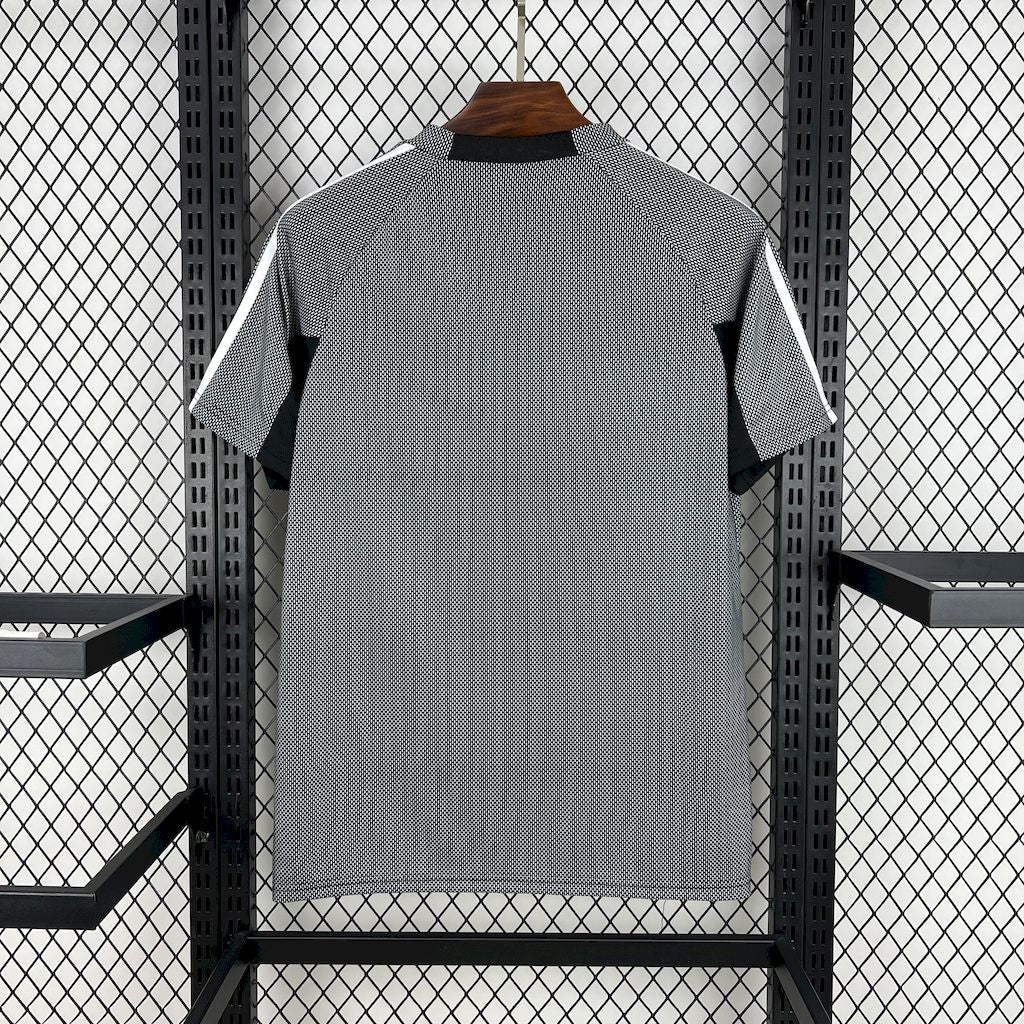 Camiseta Retro Real Madrid Portero 02/03