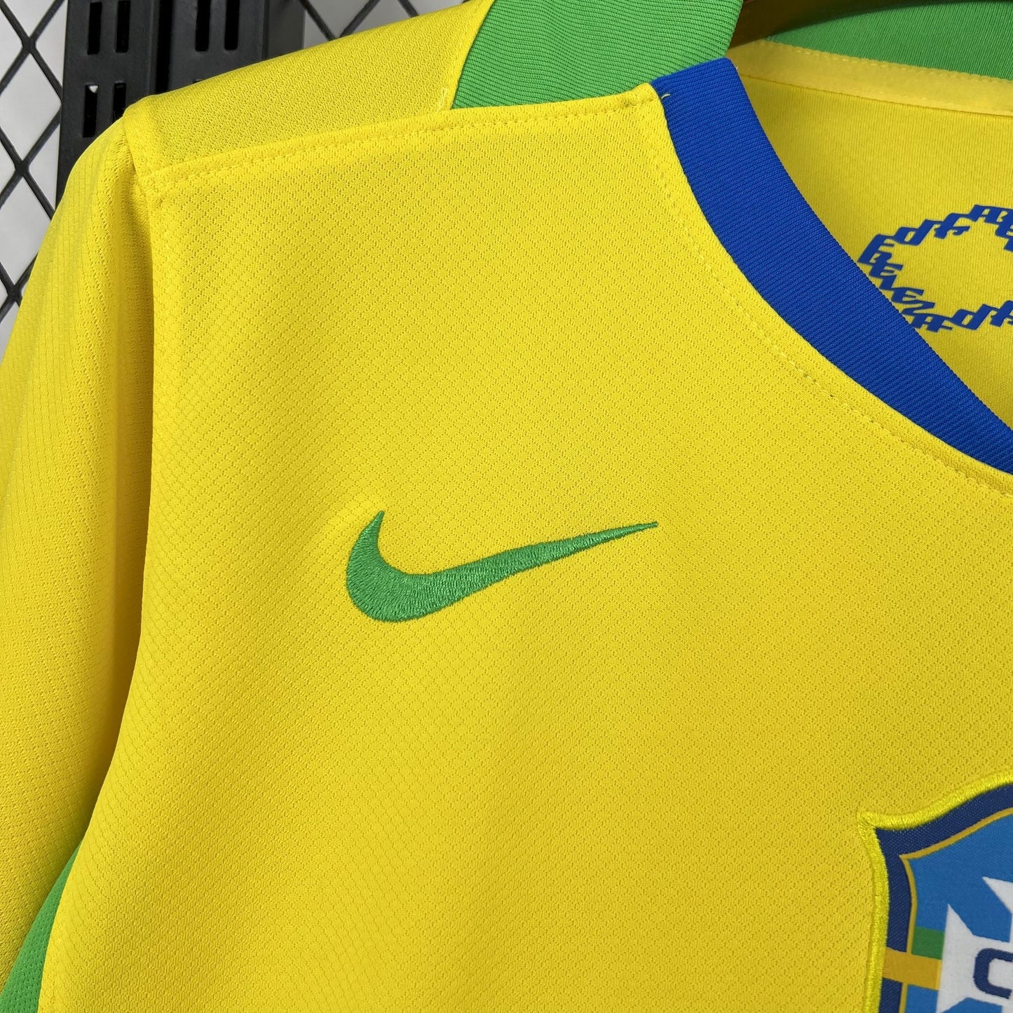 Camiseta Local Brasil 25/26 S-2XL