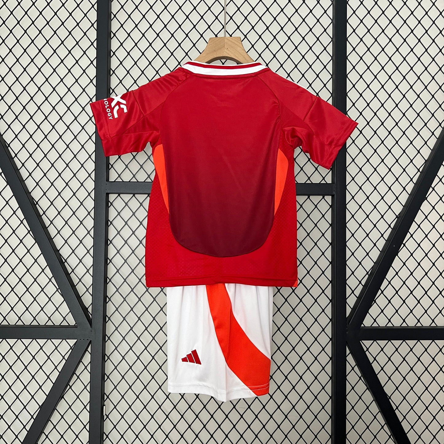 Kit Niño Manchester United