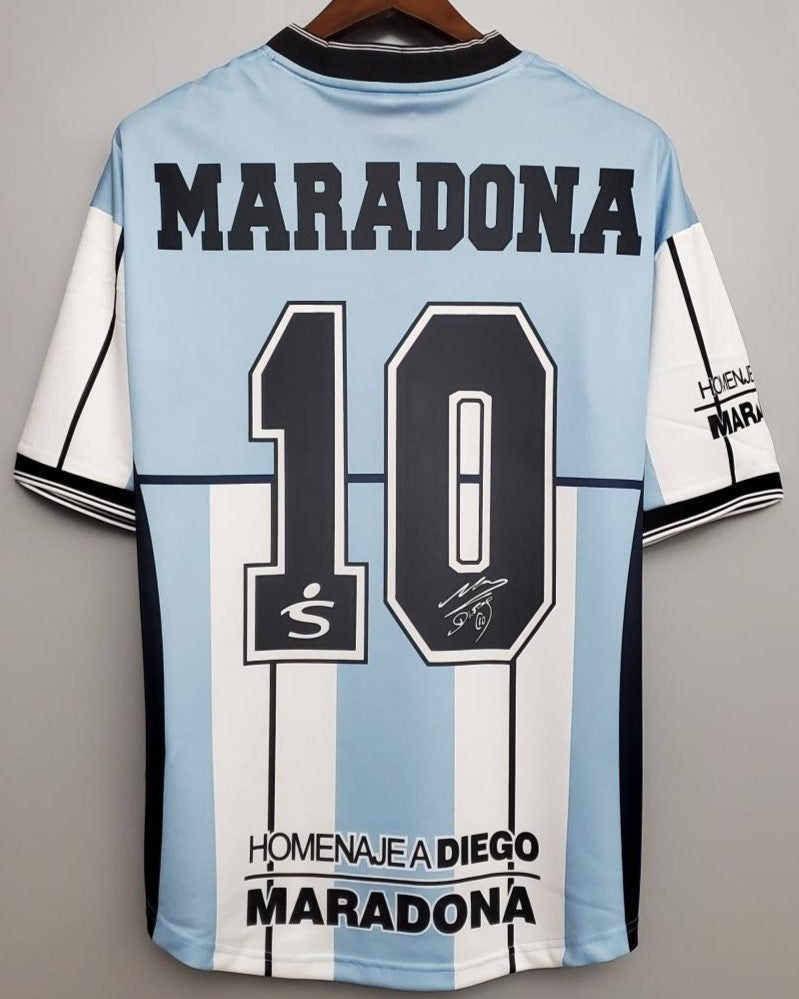 Camiseta Retro MARADONA DIEGO ARMANDO 2001-02 Argentina