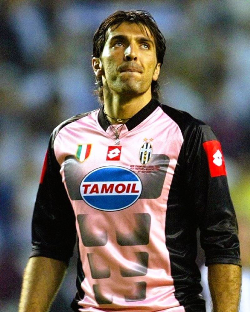 Camiseta Retro BUFFON GIANLUIGI 2002-03 Juventus