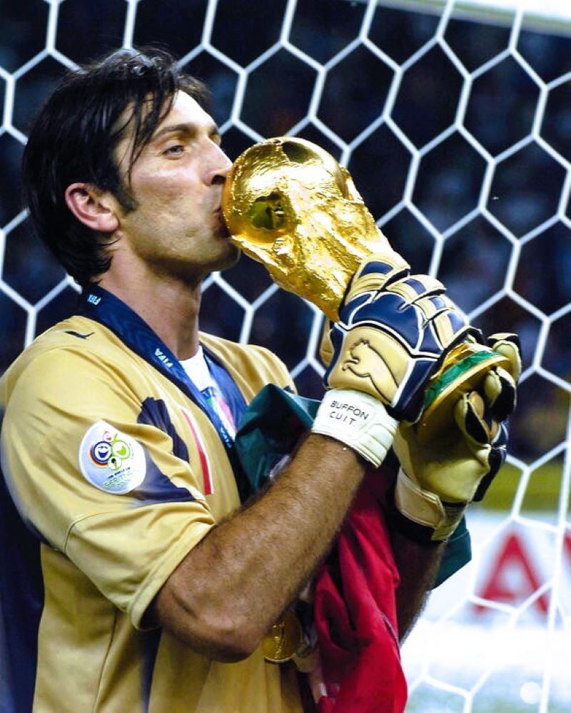 Camiseta Retro BUFFON GIANLUIGI 2006-07 Italia