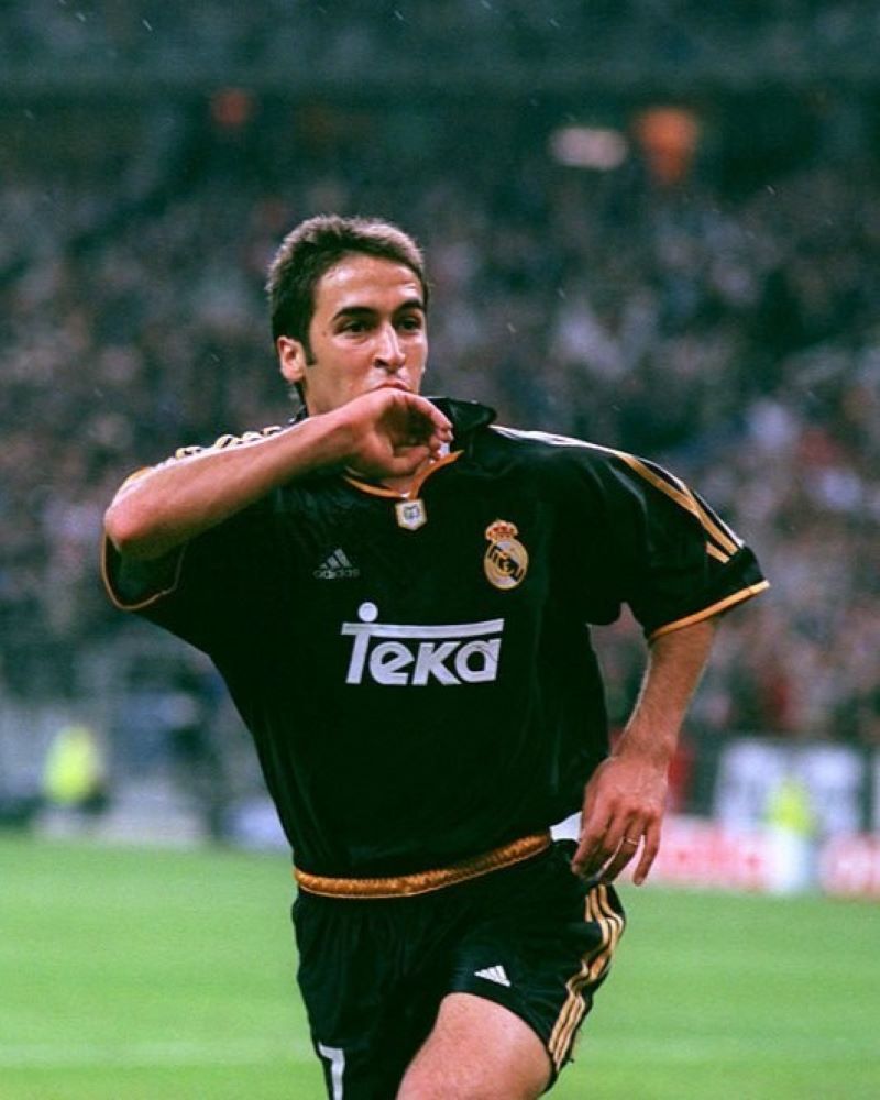 Camiseta Retro RAUL GONZALEZ BLANCO 1998-99 Real Madrid