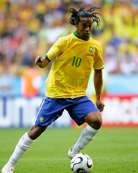 Camiseta Retro RONALDINHO 2006-07 Brasil
