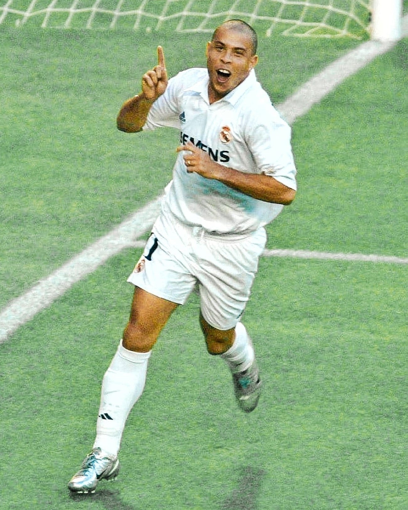 Camiseta Retro RONALDO 2002-03 Real Madrid