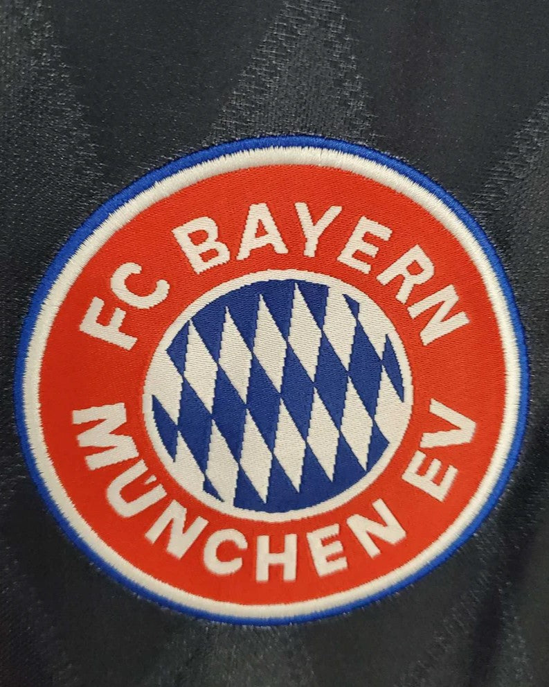 Camiseta Retro ELBER GIOVANE 1998-99 Bayern Munich
