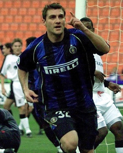Camiseta Retro VIERI CHRISTIAN 2001-02 Inter de Milan