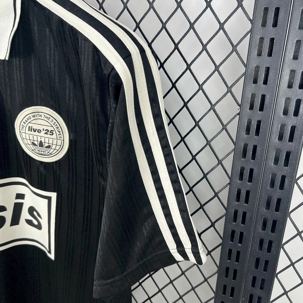 Oasis x Adidas Edicion Especial