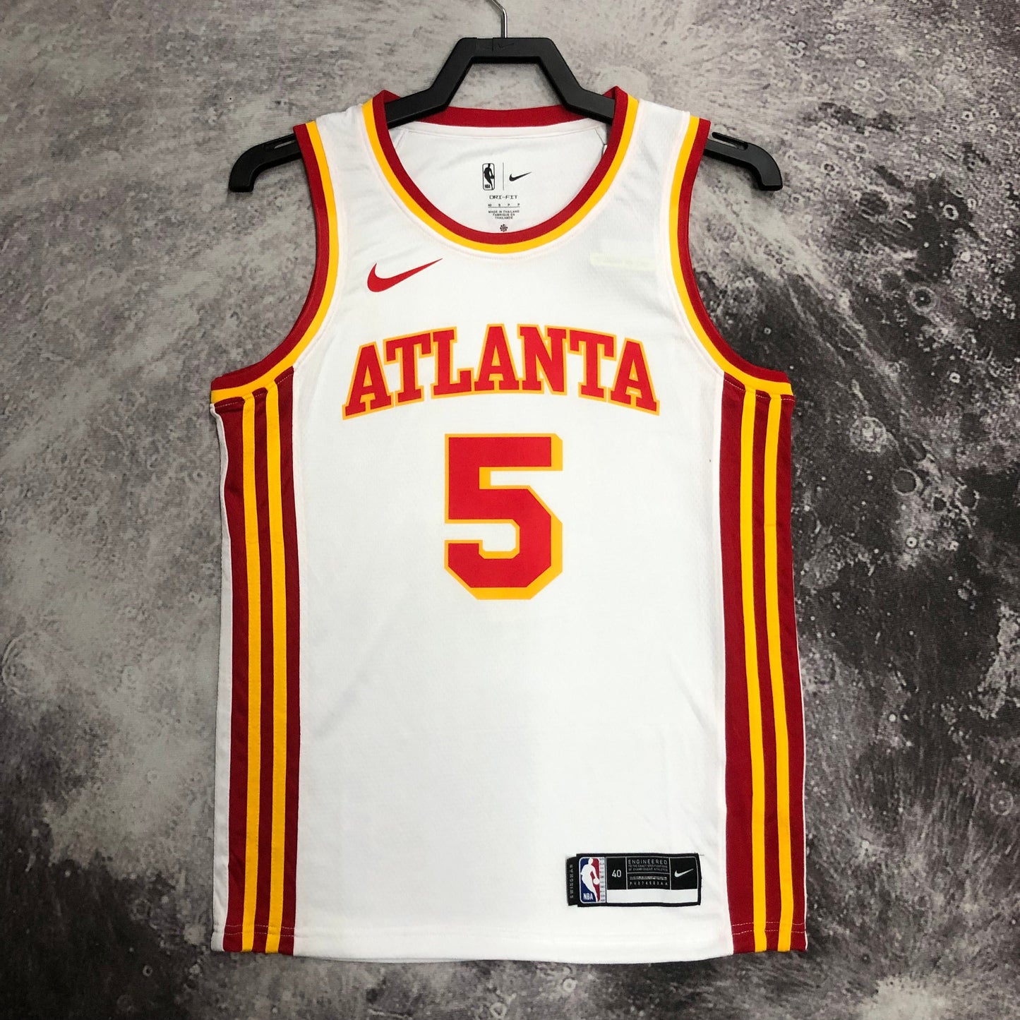 Atlanta Hawks Local 24/25