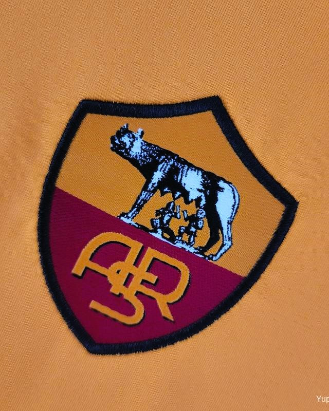 Camiseta Retro TOTTI FRANCESCO 2005-06 Roma
