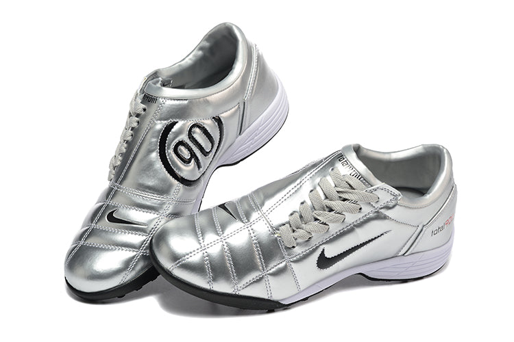 Nike Total 90 TF
