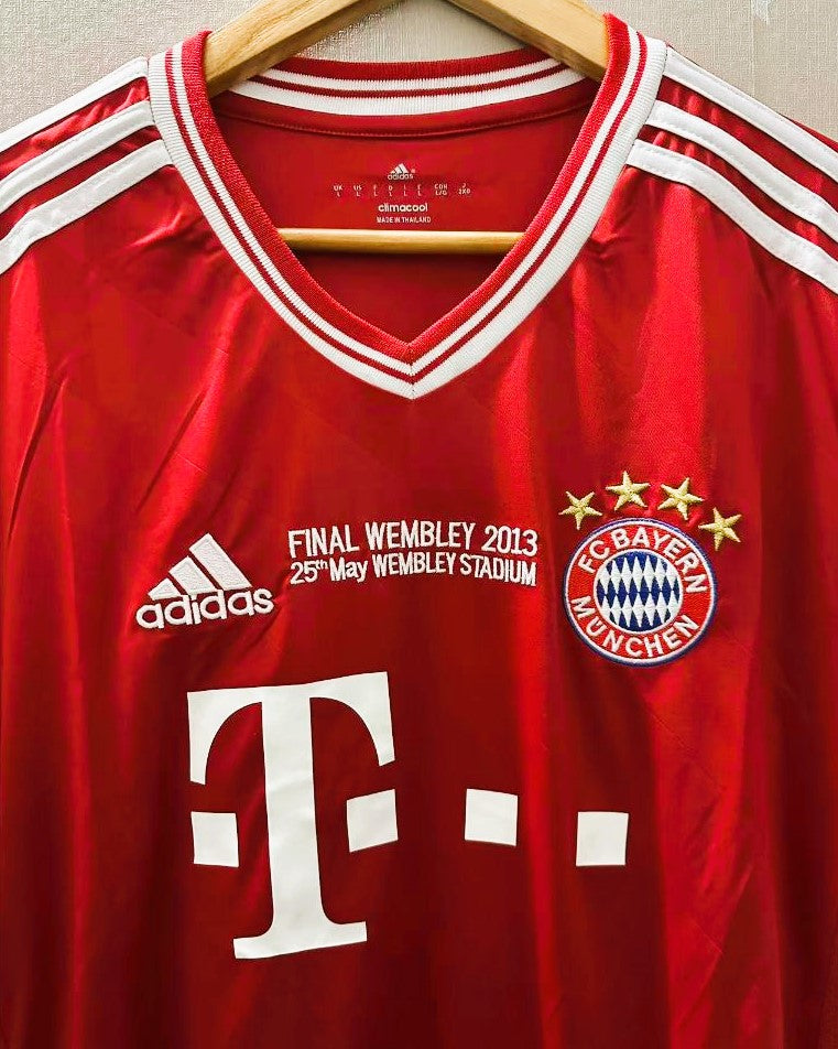 Camiseta Retro ROBBEN ARJEN 2012-13 Bayern Munich