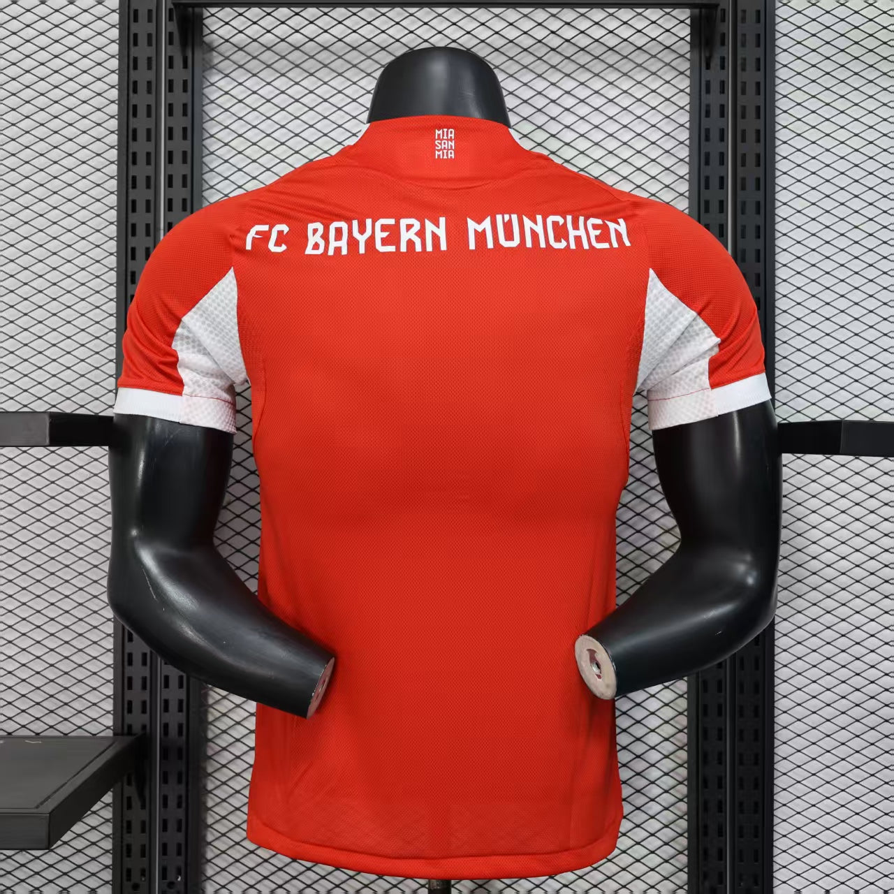 Camiseta Local Bayern Munich Versión Jugador 25/26