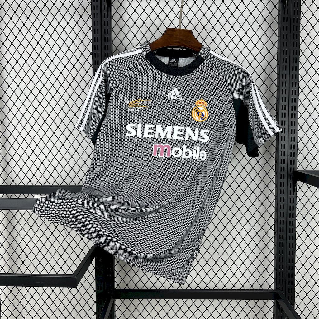 Camiseta Retro Real Madrid Portero 02/03