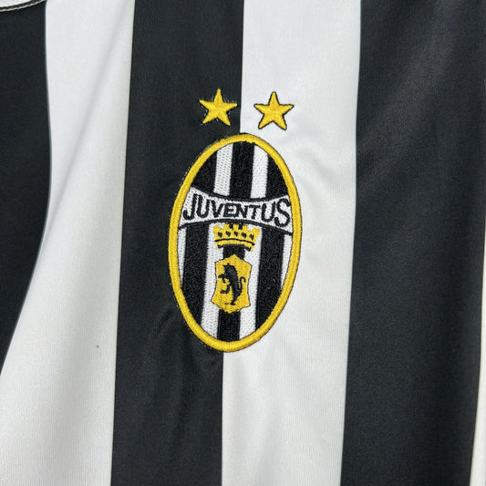 Camiseta Retro Juventus 02/03