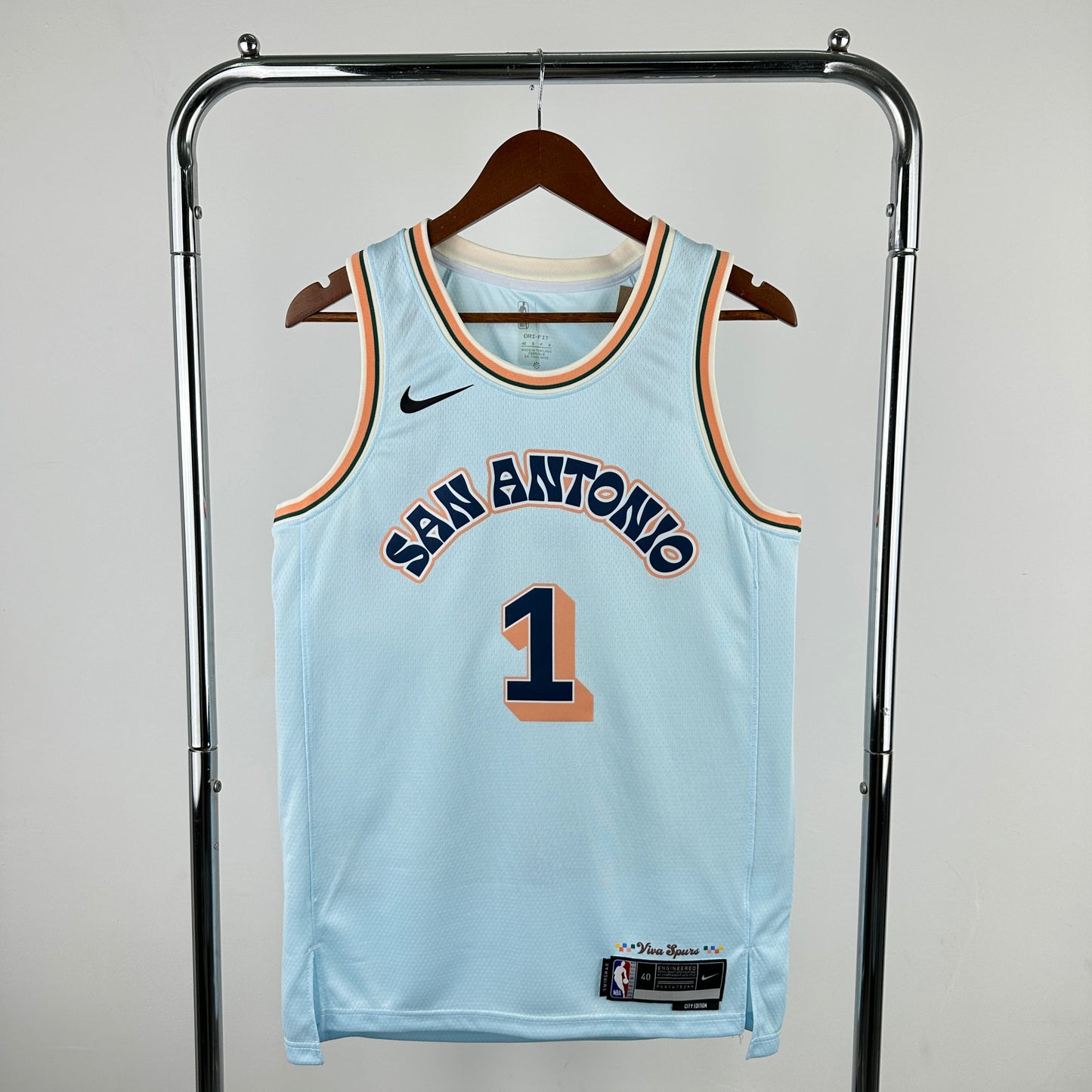 San Antonio Spurs Alternativa 24/25