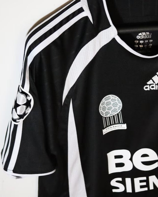 Camiseta Retro CARLOS ROBERTO 2006-07 Real Madrid