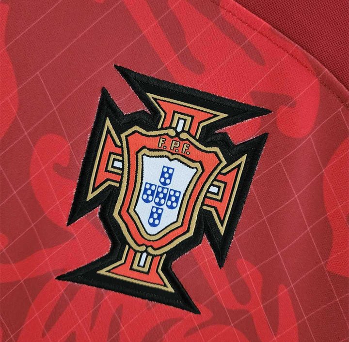 Camiseta Portugal "Vermelho Fado" Ed. Especial