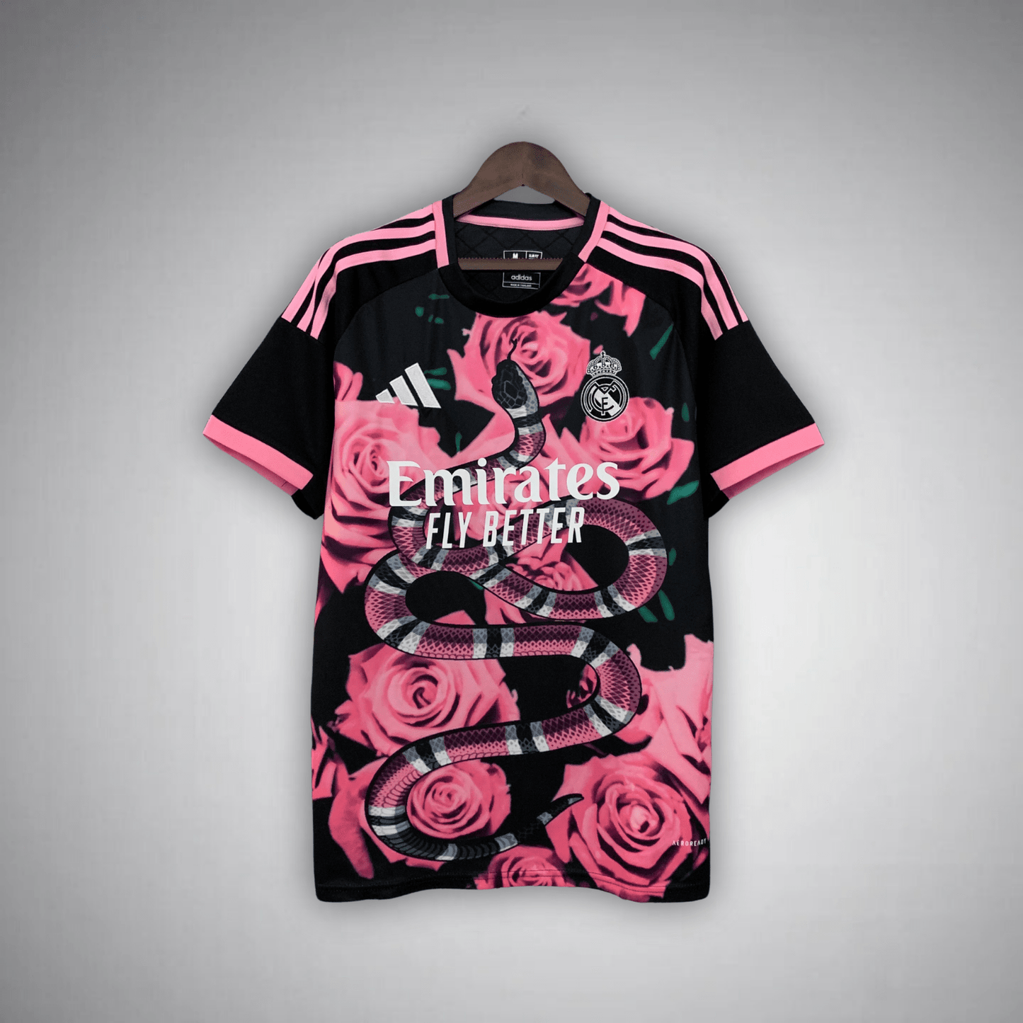 Camiseta Real Madrid "Pink Kingsnake" Ed. Especial Kit