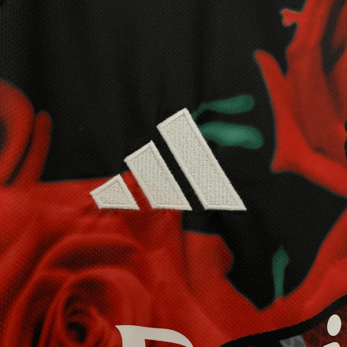 Camiseta Real Madrid "Red Kingsnake" Ed. Especial