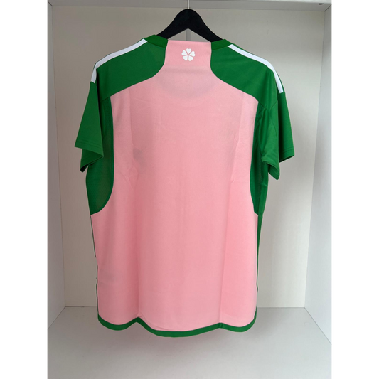 Camiseta Japón Edición Especial x Nigo