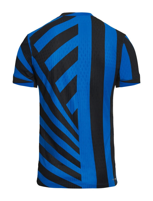 Camiseta Inter de Milan local 2024/2025 vista sobre fondo blanco