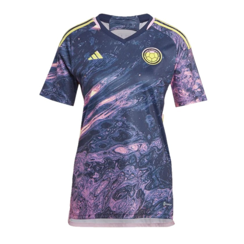 Camiseta Colombia alternativa Mundial femenino 2023 - Unisex vista sobre fondo blanco